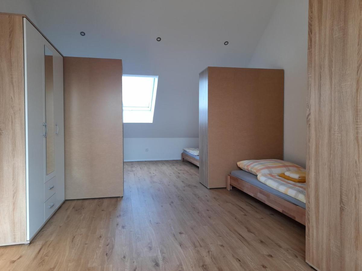 Traubshof Διαμέρισμα Ochsenhausen Εξωτερικό φωτογραφία